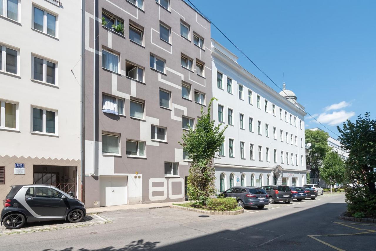 Vienna Roof Top Apartment With Terrace, Parking And Ac Exterior foto